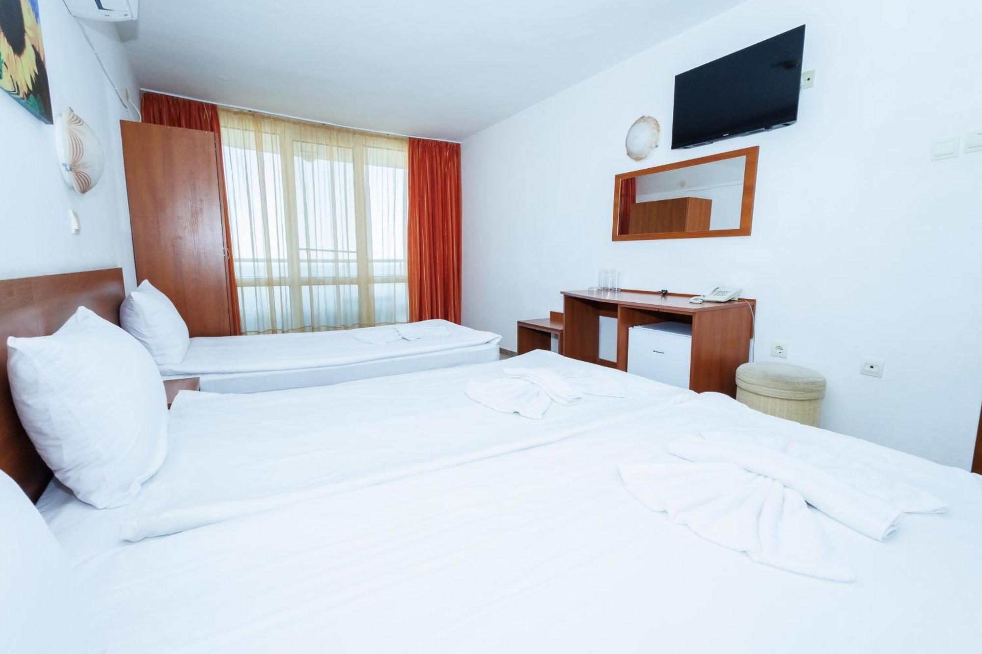 Hotel Arsenal نيسيبار المظهر الخارجي الصورة